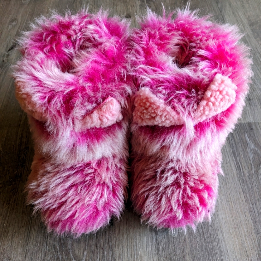 Super Pink Super Fuzzy Eared Kid's Ugg Boots